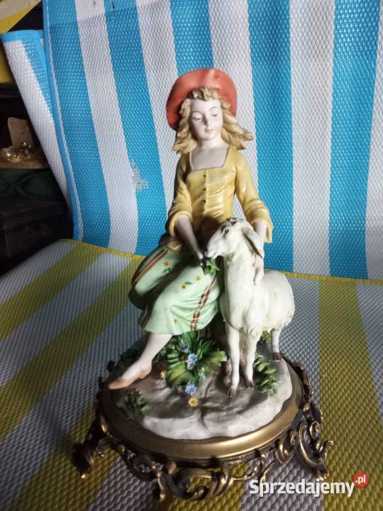 Figurkę sprzedam Borówno