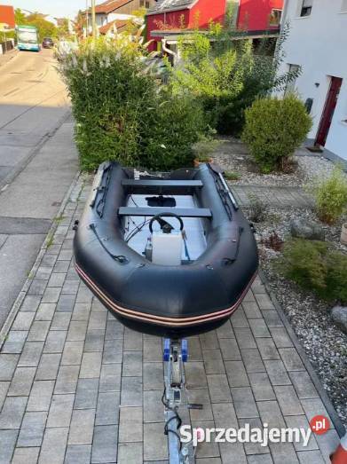 Łódź łódka przyczepka motorowa wedkarska RIB Mikołajki