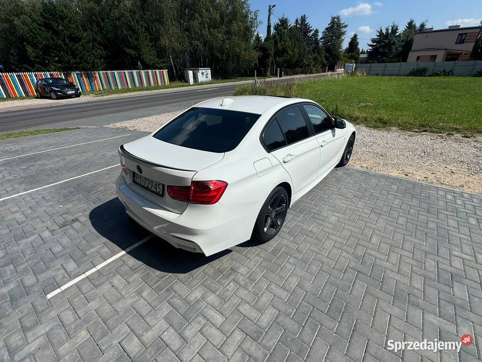 BMW 328i 245