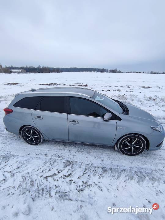 Toyota Auris Hybrid Olsztyn