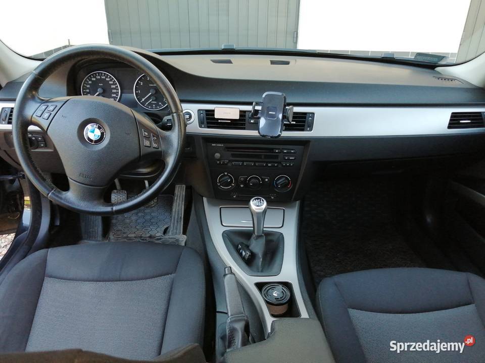 Sprzedam UNIKATOWE BEZWYPADKOWE BMW E90 318i LPG małopolskie Kocmyrzów