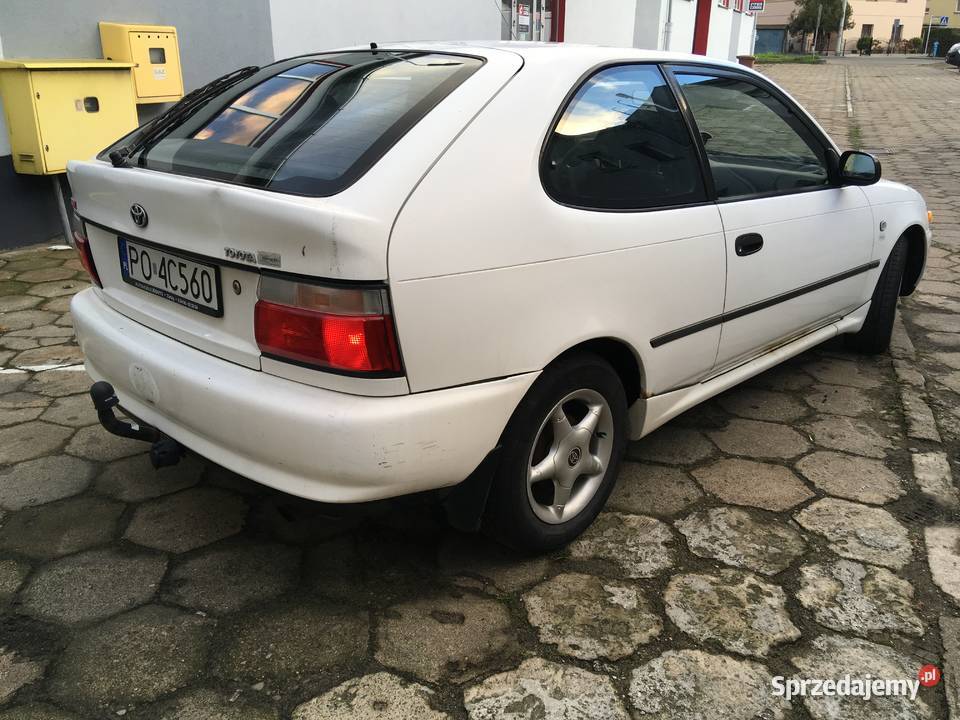 TOYOTA COROLLA E10 16Si LPG światła przeciwmgielne Samochody osobowe Grzebienisko