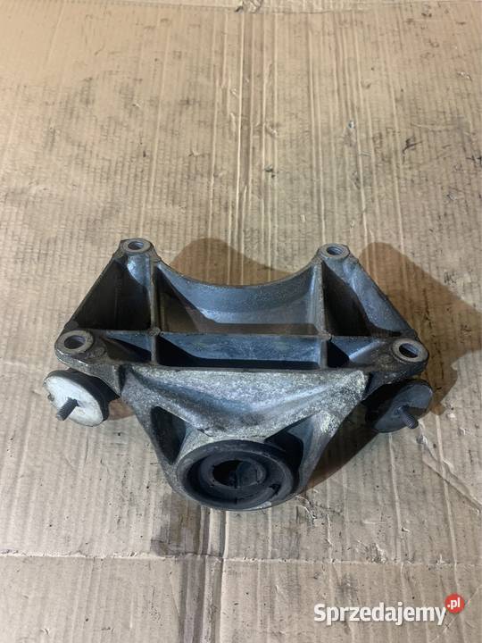 Łapa mocowanie skrzyni biegów 6754619 bmw 7 e65 osobowe Szczecin