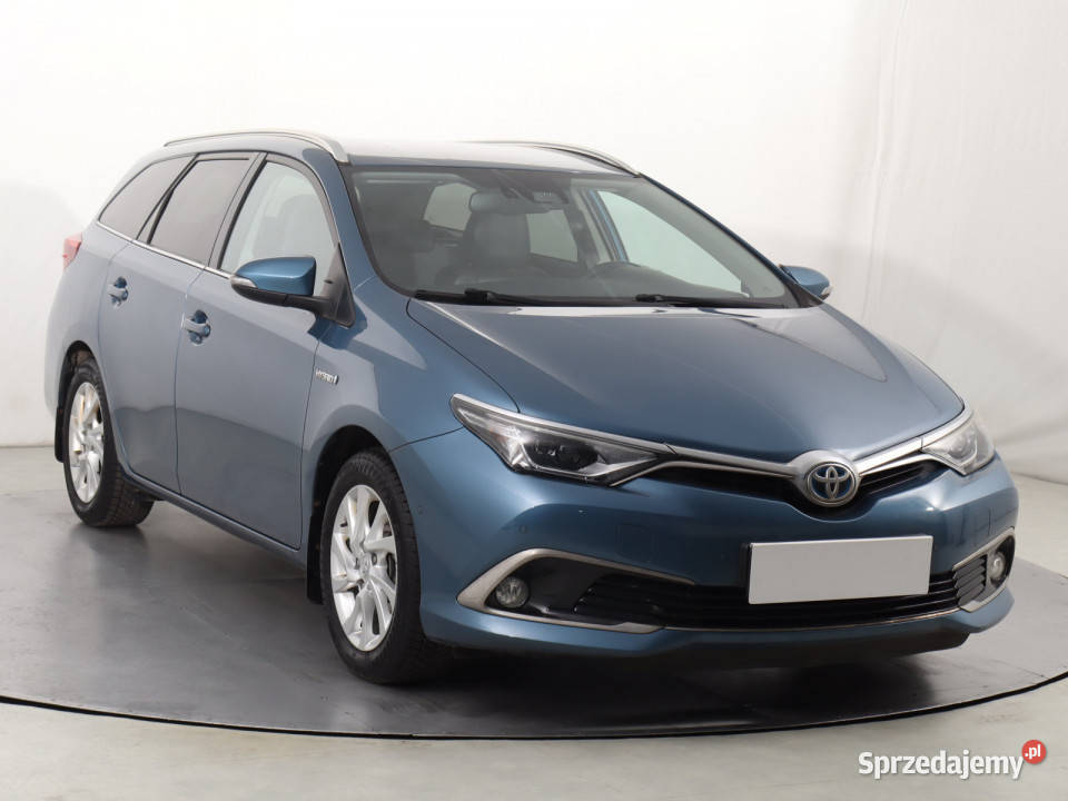 Toyota Auris Hybrid bluetooth Katowice