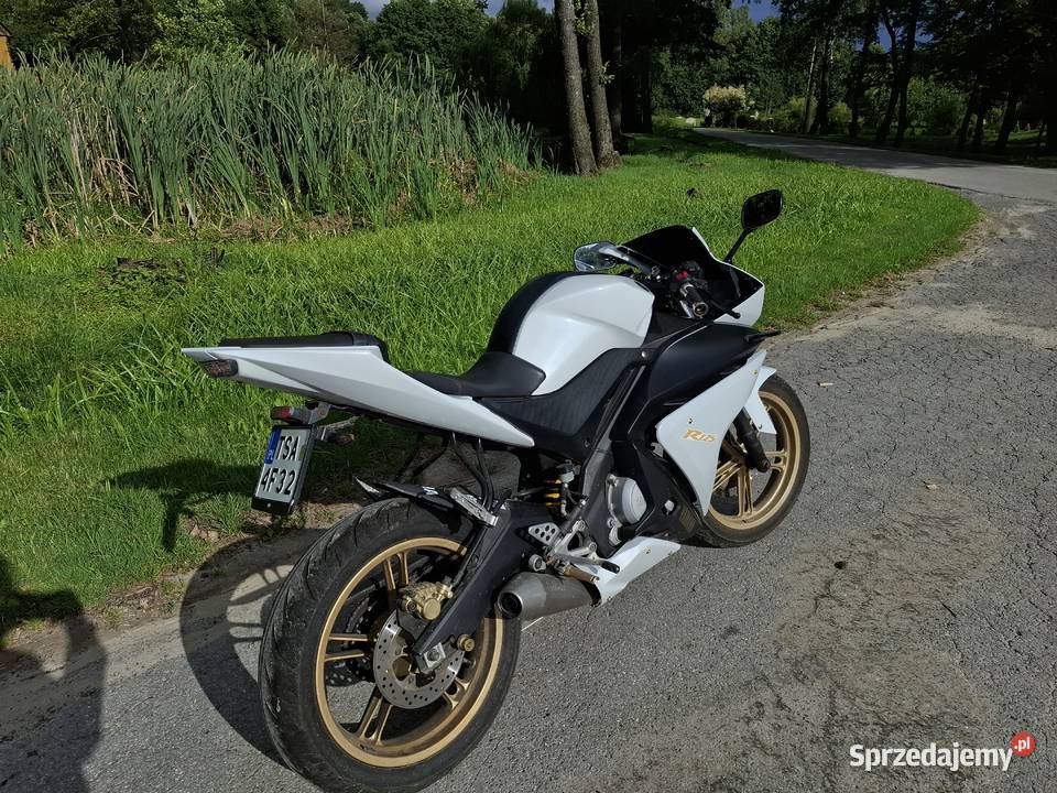 Yamaha yzf r125
