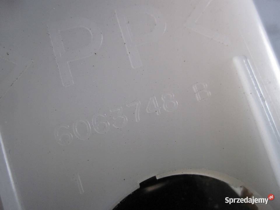 NISSAN JUKE I F15 13r pas bezpieczeństwa prawy świętokrzyskie Kielce sprzedam