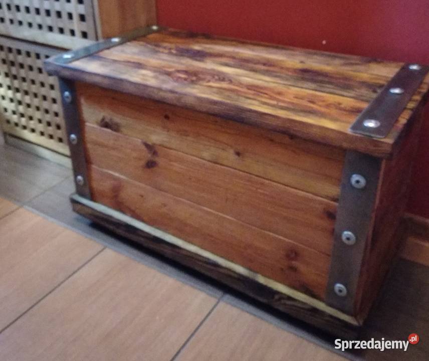 Kufer drewniana skrzynia ze 100 letnich desek loft