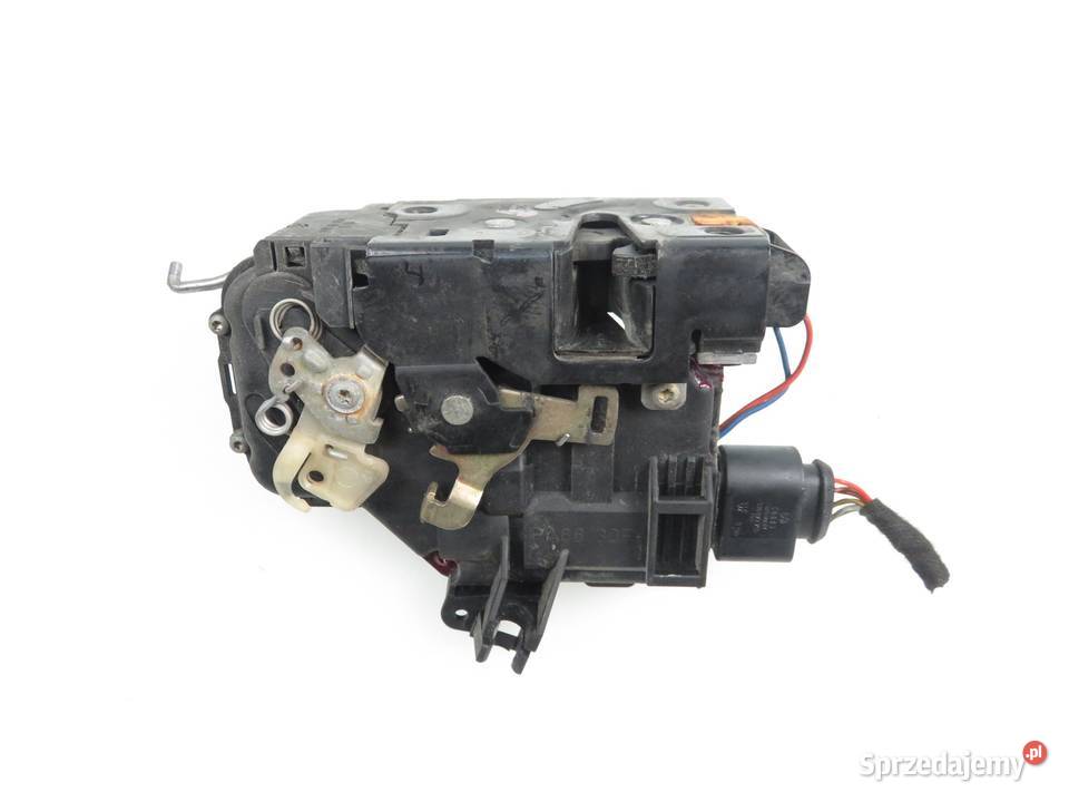 ZAMEK PRAWY PRZEDNI AUDI A6 C5 4B1837016B