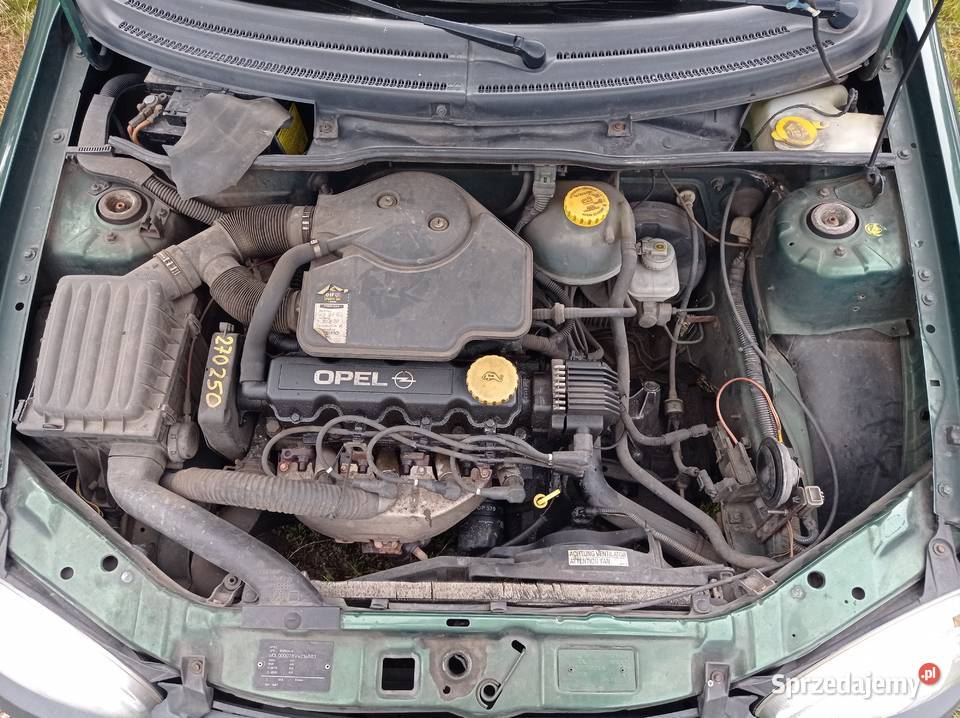 Opel Corsa 12 48 kW 1997 r dawca części wielkopolskie