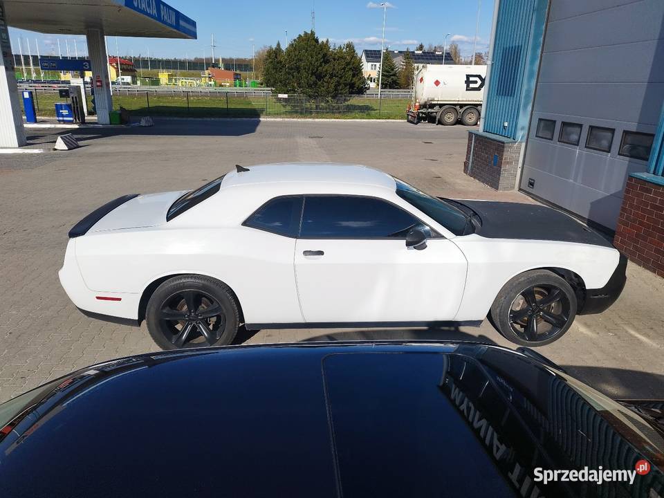 Dodge challenger 36 V6 lift pakiet SRT 305 lubelskie Lublin