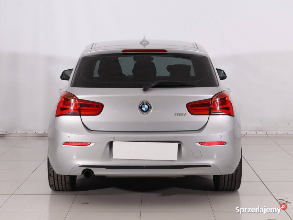 BMW 1 118i elektryczne szyby sprzedam