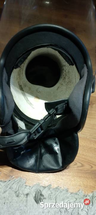 Hełm policji angielskiej odpowiednik naszegozomo Jarosław sprzedam