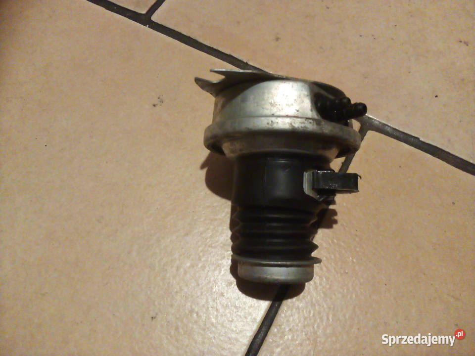 Pompka spryskiwacza Fiat125pSyrena PRL Leszno sprzedam