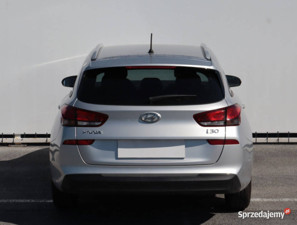 Hyundai i30 10 TGDI centralny zamek