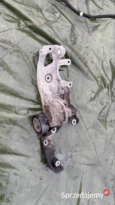 Podstawa alternatora i kompresora klimy dw10c 20 Części montażowe Nowe sprzedam