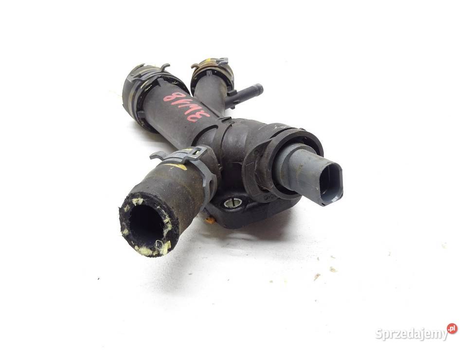 OBUDOWA TERMOSTATU KRÓCIEC WODY 03L121131AA VW Układ chłodzenia