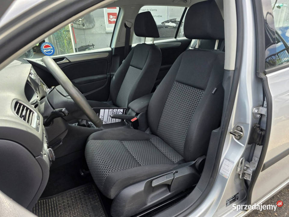 Volkswagen Golf 14 TSI 122 Klimatyzacja Komputer manualna Samochody osobowe Słupsk