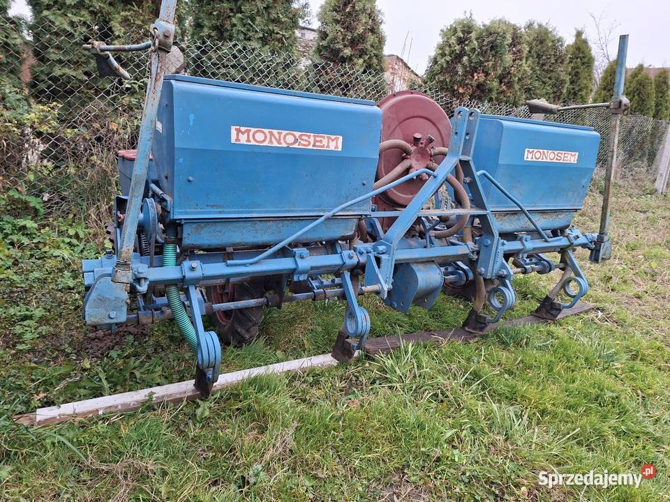 Siewnik pneumatyczny do kukurydzy Monosem nieuszkodzony Siewniki i sadzarki Ożarów
