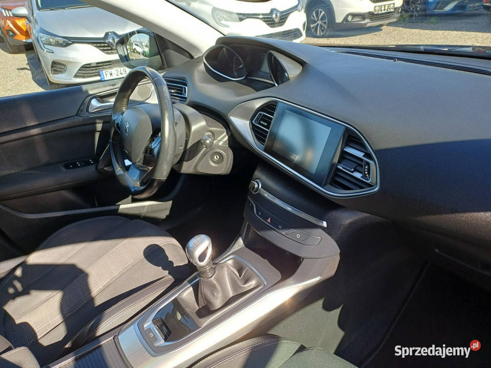 Peugeot 308 Bezwypadkowy Led NAVI AluSerwis1wł Chrzanów