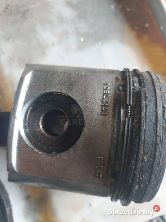 John Deere 6930 7530 Tłok Cylindra RE527039 Pozostałe sprzedam