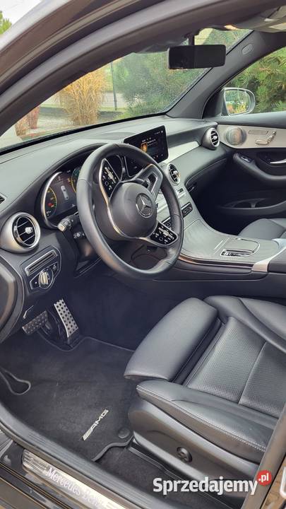 Mercedes GLC 300 model 253254 20 benzyna 2023 r Podgórzyn sprzedam