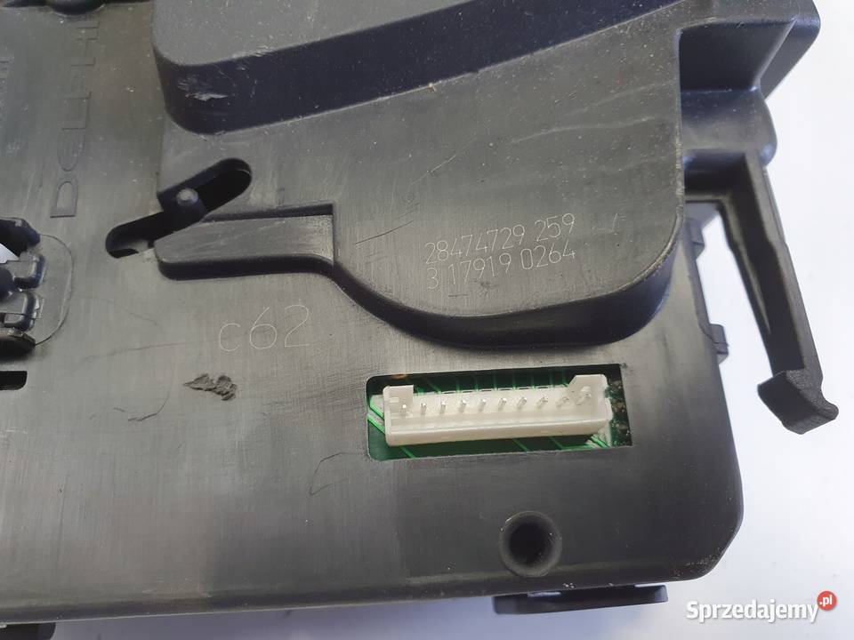 Renault Kangoo II PANEL STEROWNIA RADIEM