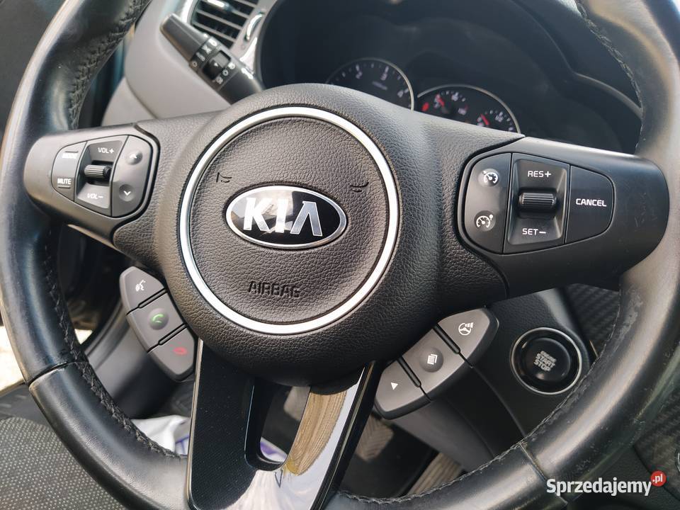 Kia Carens 7 Osobowy polift duża navi kamera 17 Starachowice sprzedam