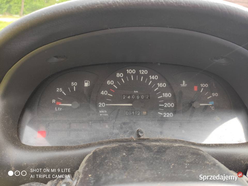 Sprzedam nieuszkodzony Zmysłówka