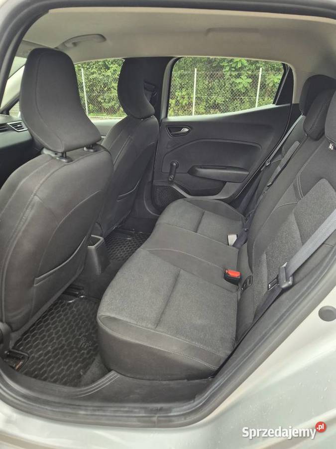 Renault Clio 10 benz 2022 r benzyna Puławy