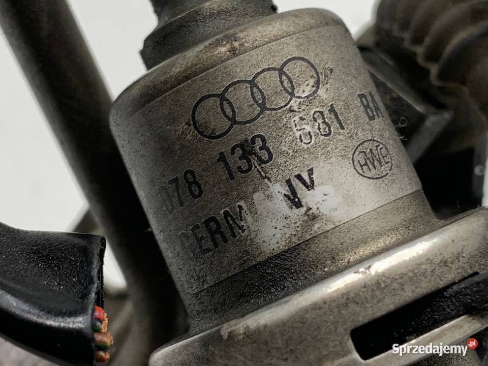 LISTWA WTRYSKOWA AUDI A4 B6 078133681BA 24 170 podkarpackie