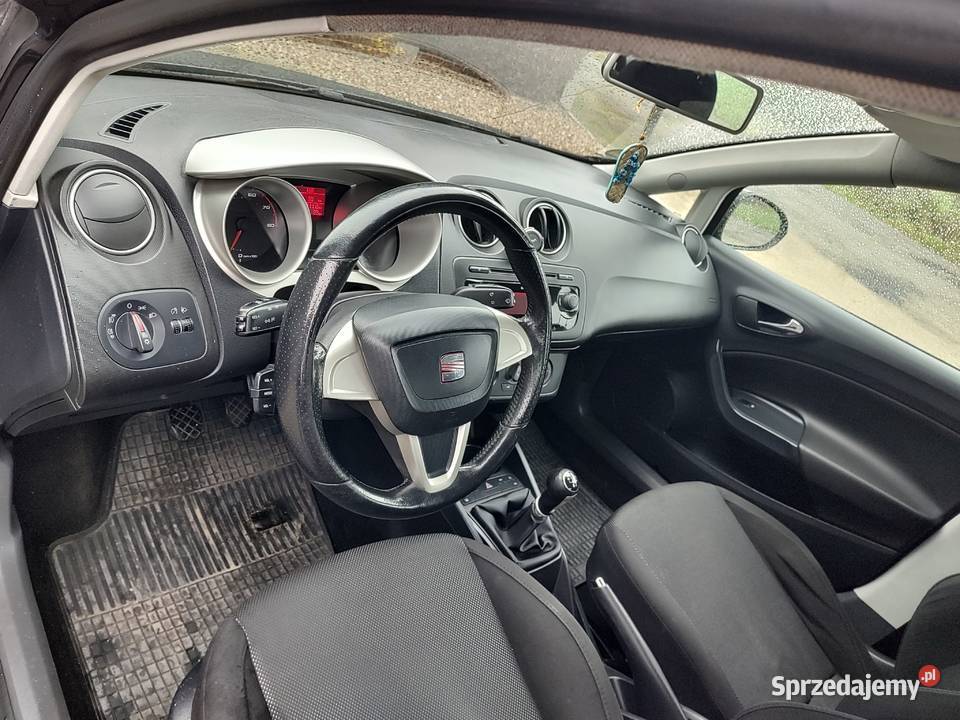 SEAT IBIZA 14 BENZYNA wspomaganie kierownicy Leszno sprzedam
