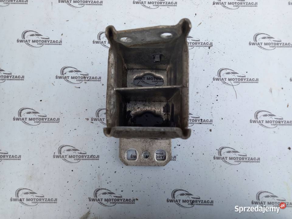 BMW E91 LIFT 09r podłużnica prawa