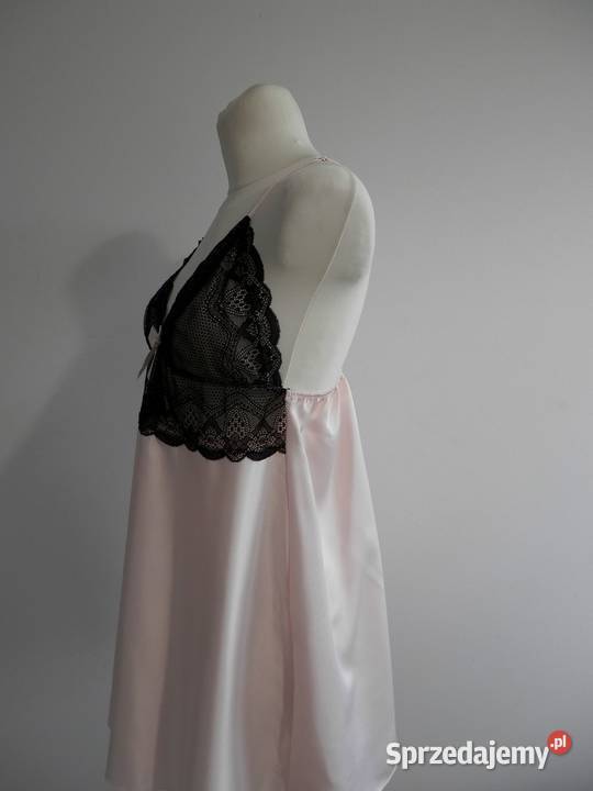 Koszulka Nocna Satynowa Modny Baby Pink Zdobiona czarny Łomża