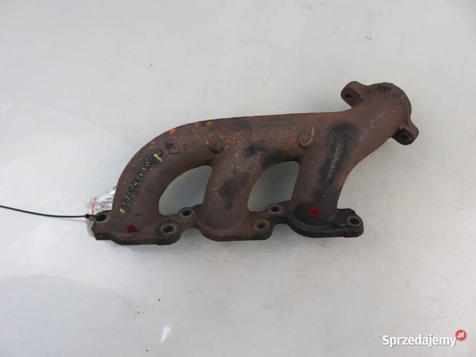 KOLEKTOR WYDECHOWY MERCEDES S124 30 D