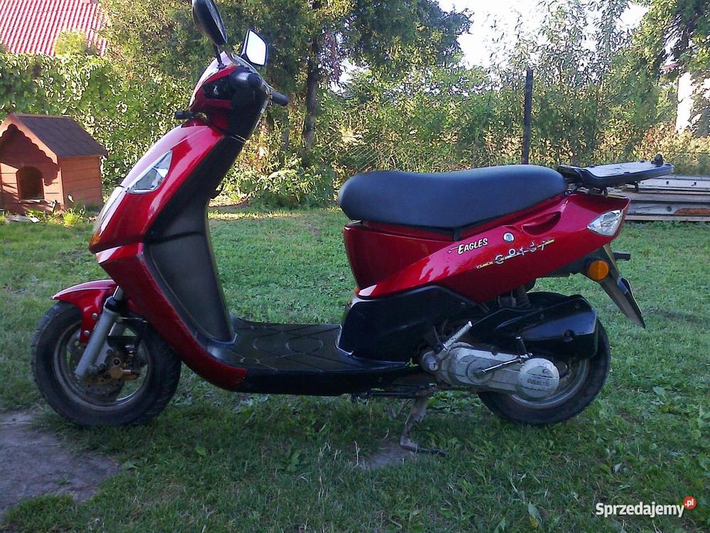 SKUTER DAELIM 50 Radziechowy