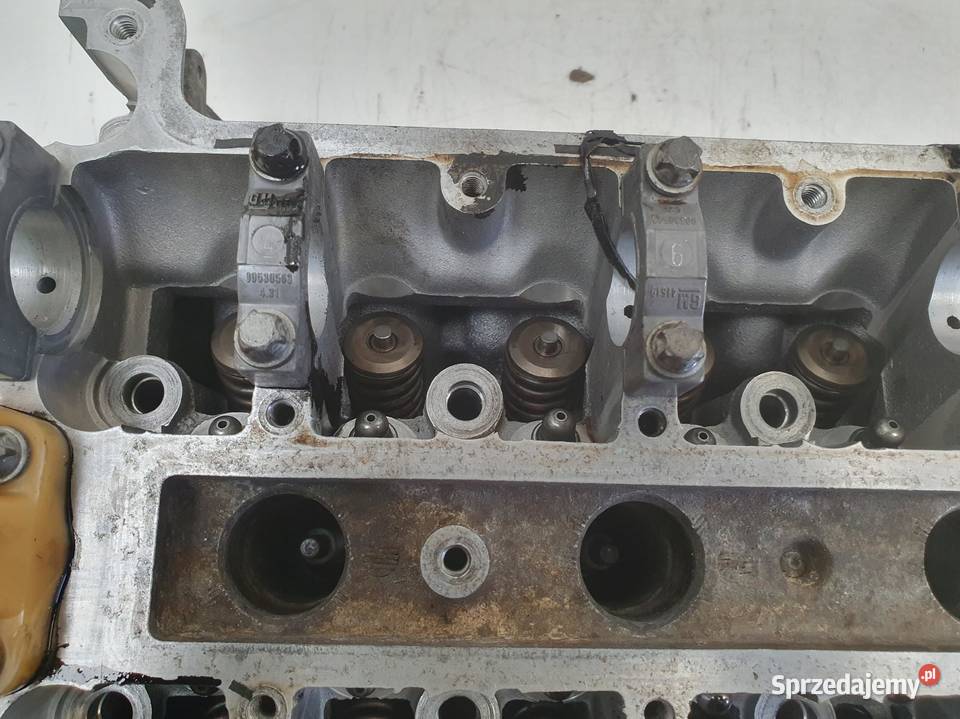 Opel Astra III H 14 16V GŁOWICA CYLINDRÓW Głowice cylindrów