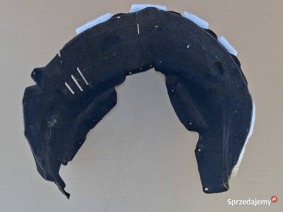 MASERATI GRANTURISMO NADKOLE LEWY TYŁ LEWE TYLNE Bieleń