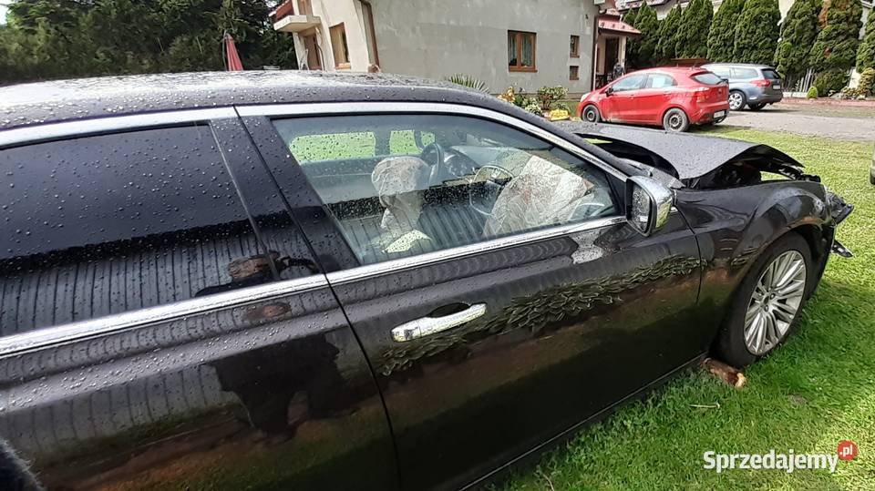 Lancia Thema 30 CRD Executive 2013 powypadkowa Kraków sprzedam