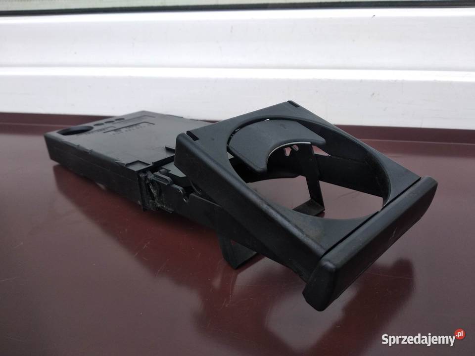 Audi A4 B5 uchwyt na kubki Cupholder 8D0862534A osobowe Sieradz sprzedam