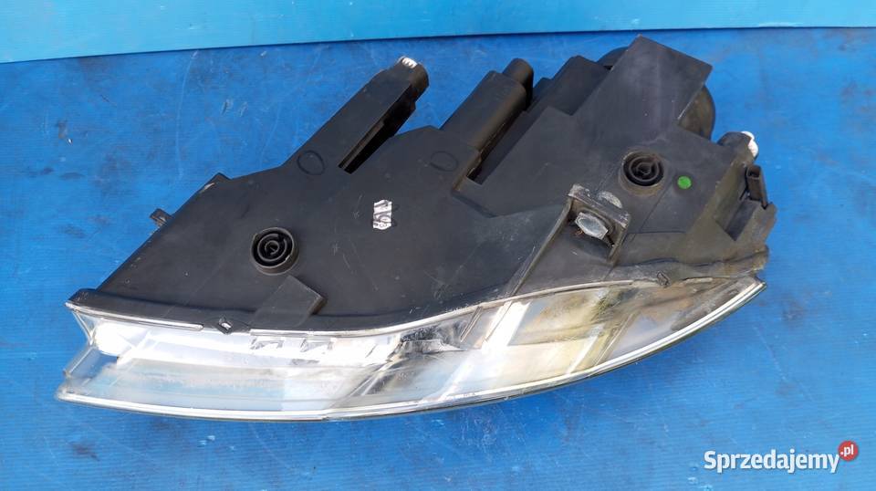 LAMPA REFLEKTOR PRAWY PRZÓD EU VW PASSAT B6 osobowe Nowy Tomyśl