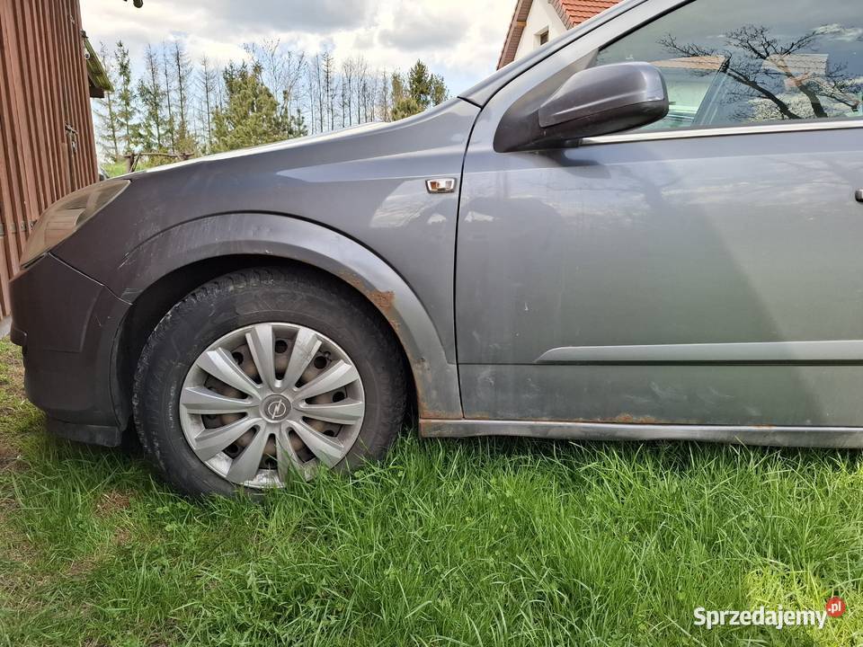 Opel Astra H Kombi 17 CDTI 2005 ASR (kontrola trakcji) Astra Butryny sprzedam