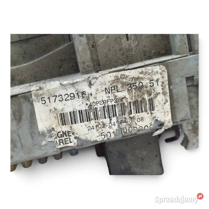 SKRZYNKA BEZPIECZNIKÓW BSI Fiat Idea 51732916 Chełm