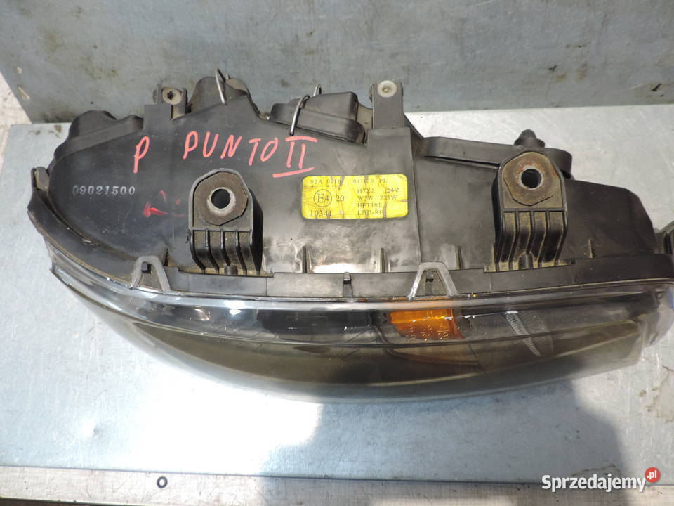 FIAT PUNTO 2 LAMPA PRZEDNIA PRAWA prawe Nowy Sącz