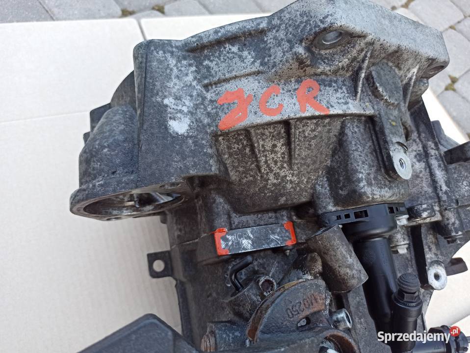 Skrzynia biegów JCR 19 TDI 105 VW Golf V Passat osobowe Bolesławiec