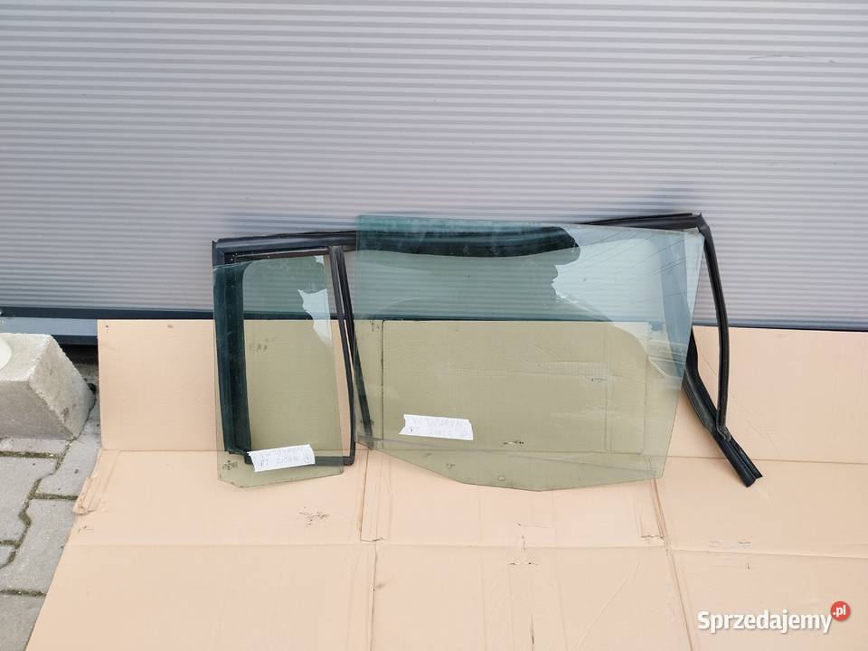 VW TOURAN 2009 SZYBA DRZWI PRAWY TYL Boczne (drzwi) dolnośląskie Wrocław sprzedam