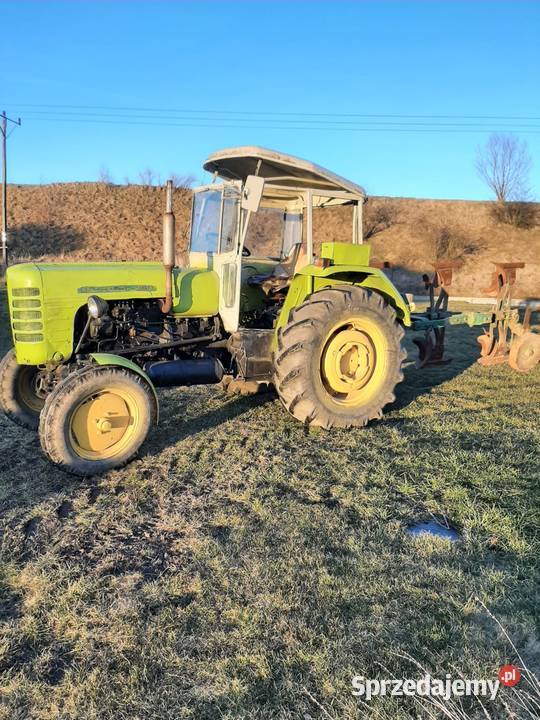 Ursus C4011 z pługiem 3 skibowy obrotowy firmy Skrzynia biegów Manualna Kłodzko sprzedam