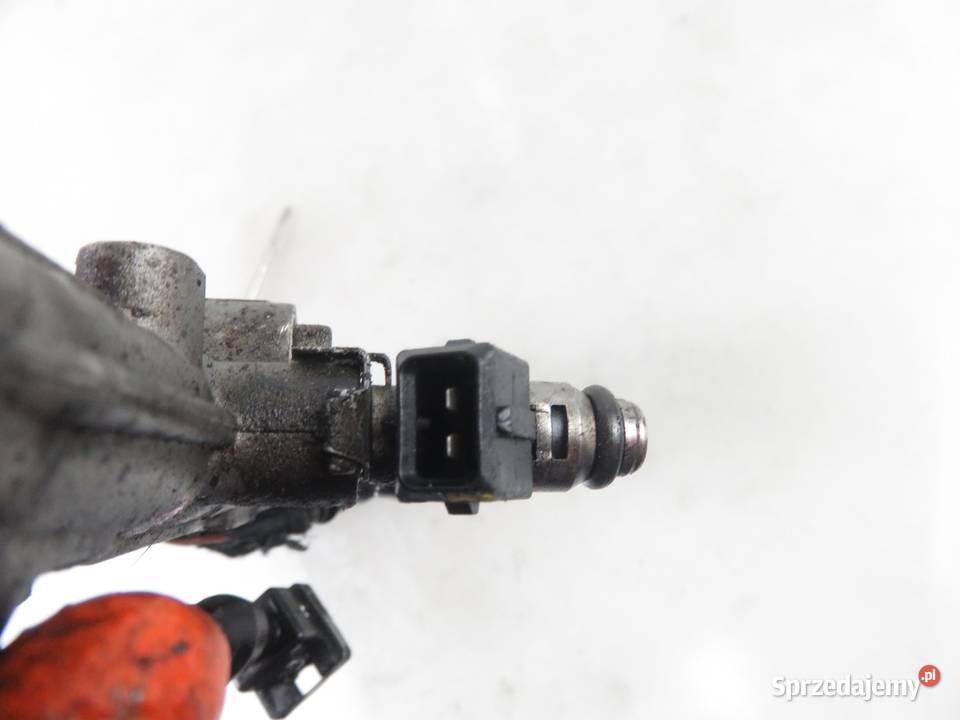 LISTWA WTRYSKOWA FIAT STILO 16 16V IWP109