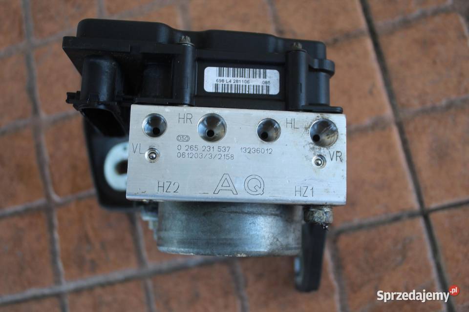 POMPA HAMULCOWA ABS OPEL CORSA D 10 13236012 osobowe wielkopolskie
