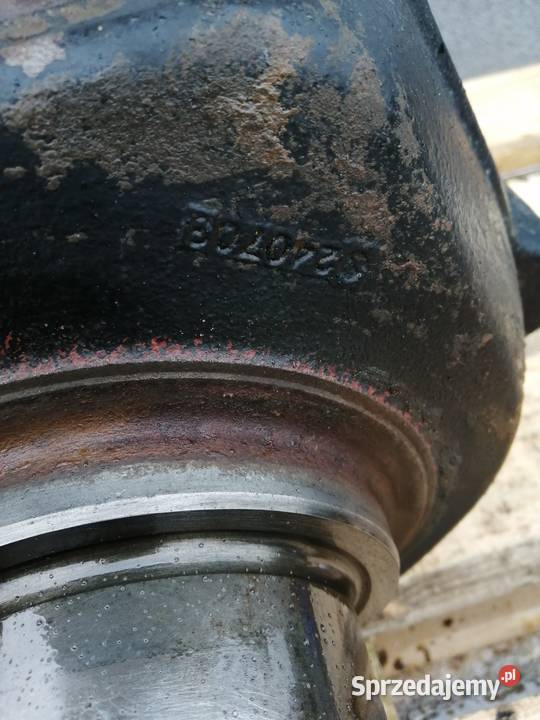 Zwrotnica prawy przód Manitou 634 735 741 932 Wilkowo