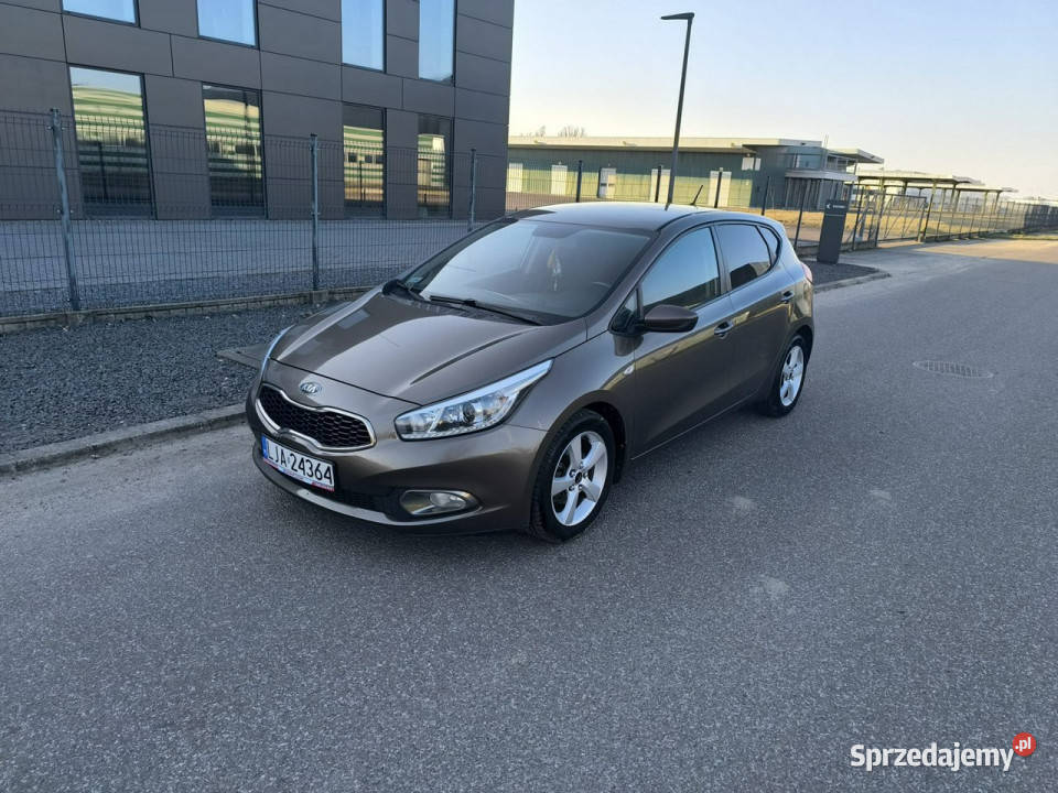 Kia Ceed 14MPI LPG GAZ 2014r 185 Salon Tempomat aluminiowe felgi Kia Pabianice
